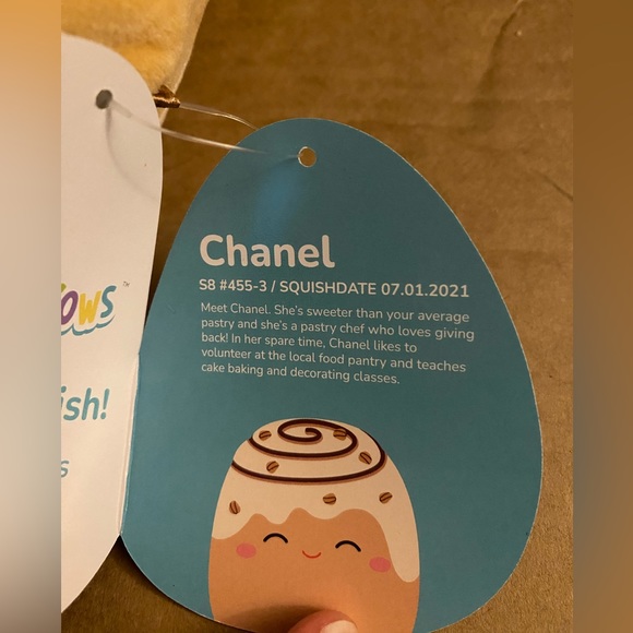 NWT 8” Chanel the cinnamon bun Squishmallow - Picture 3 of 5